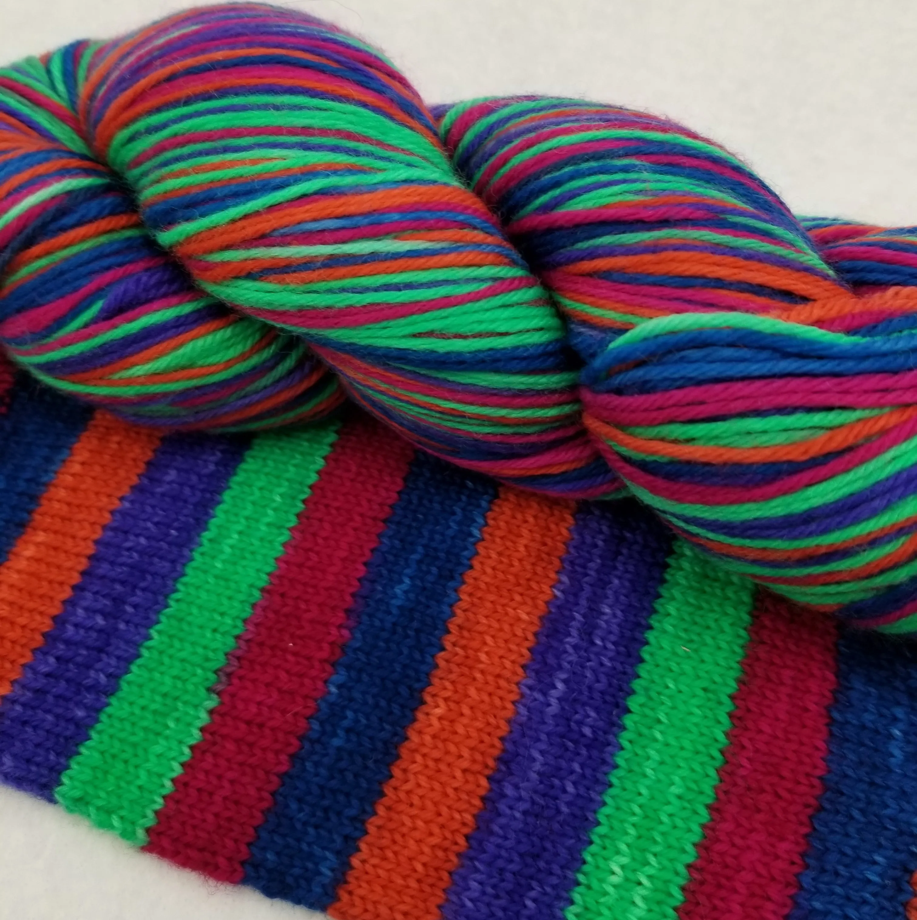 5 Snugglebug - Self-Striping - MS Sock 100