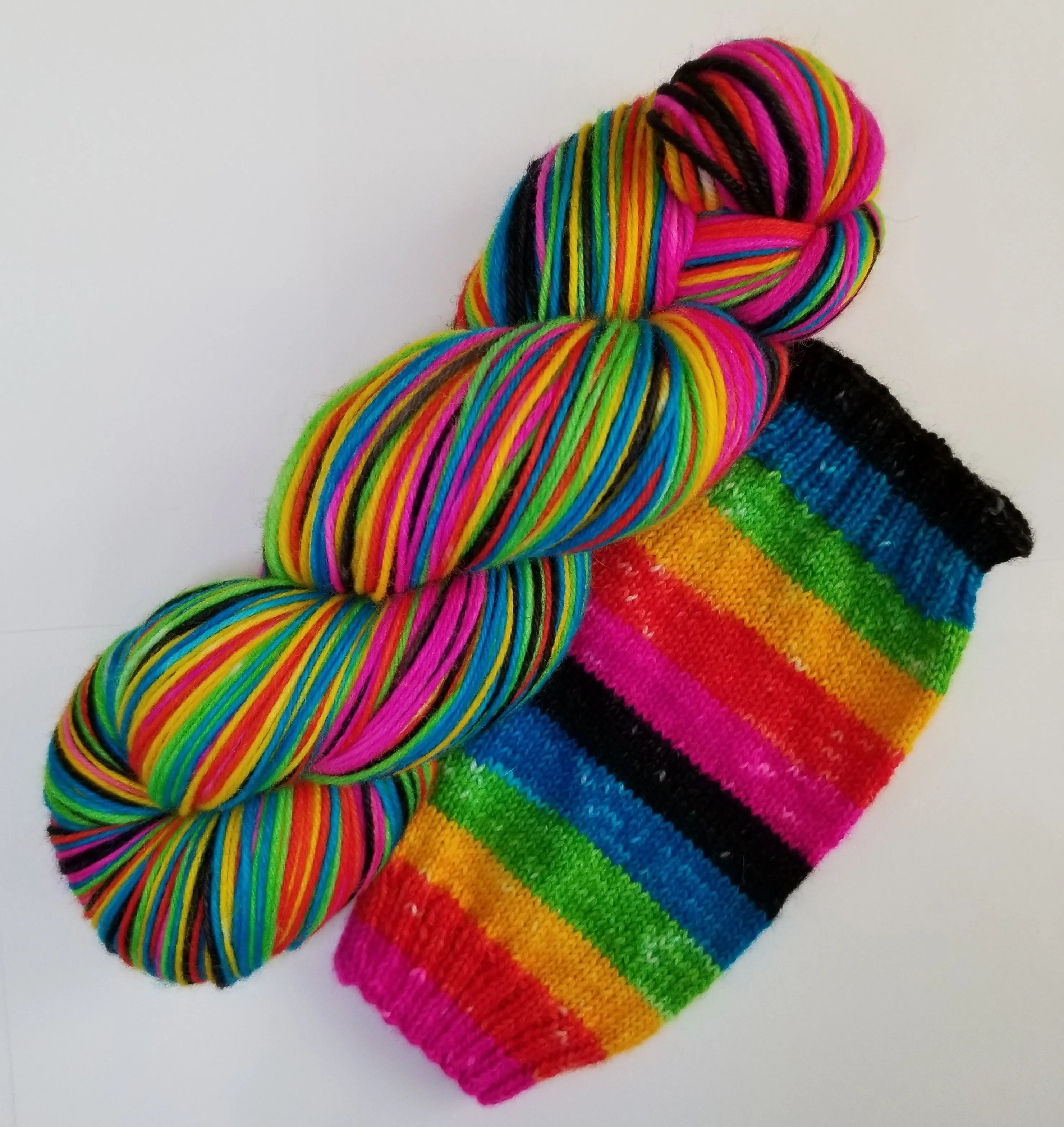 6 Rainbow Riot - Self-Striping - MS Sock 100