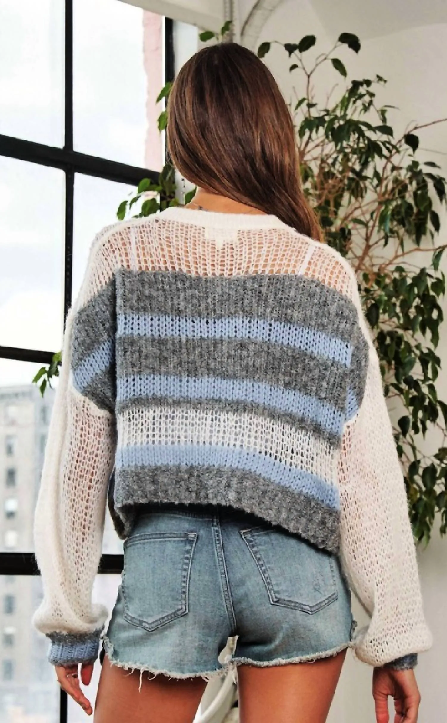 Adora - Lightweight Pullover Sweater