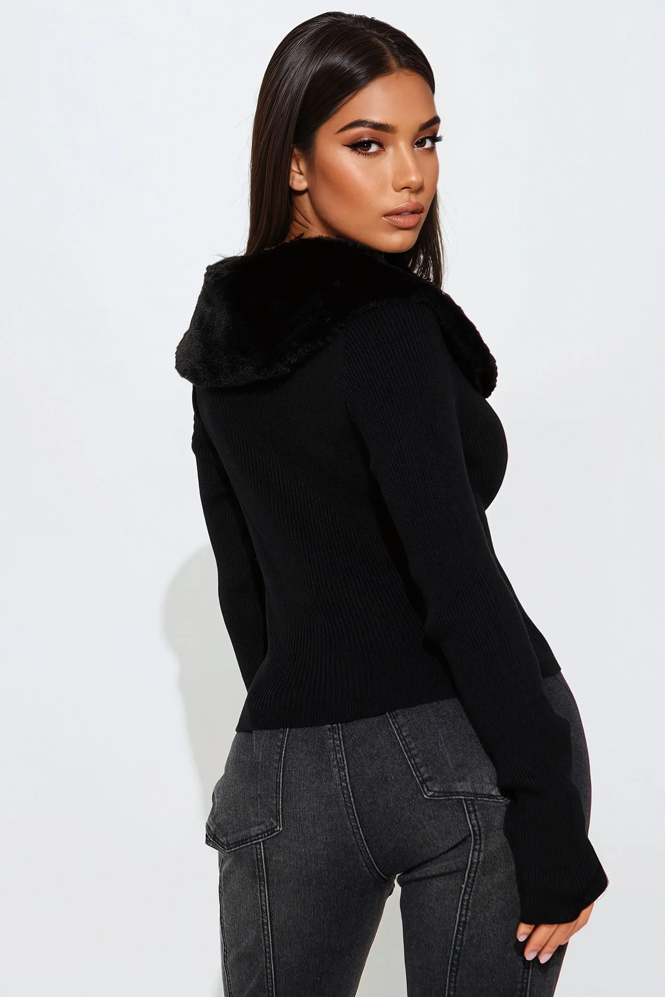 Aspen Chic Faux Fur Cardigan - Black