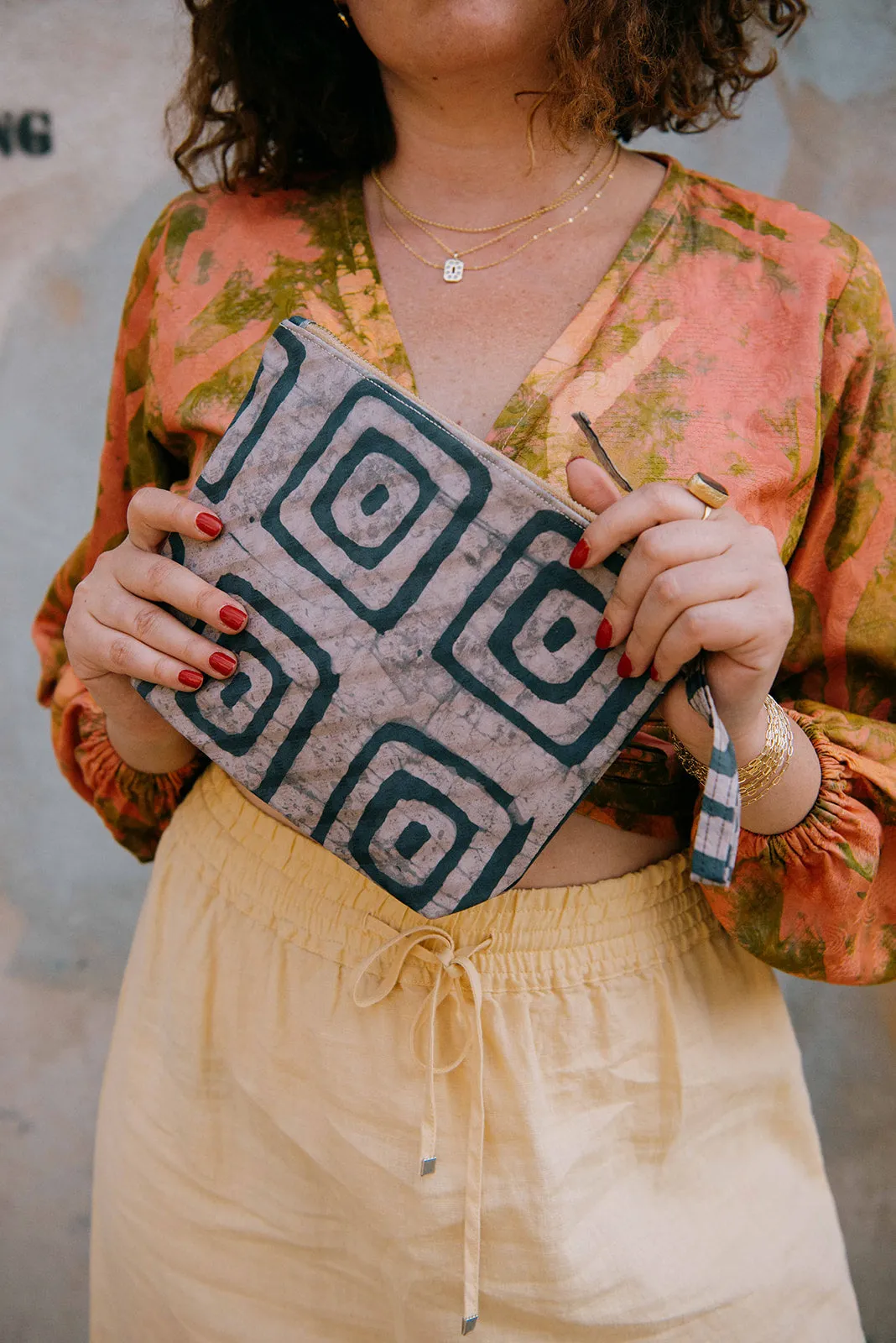 Batik Zipper Clutch - Concrete Jungle
