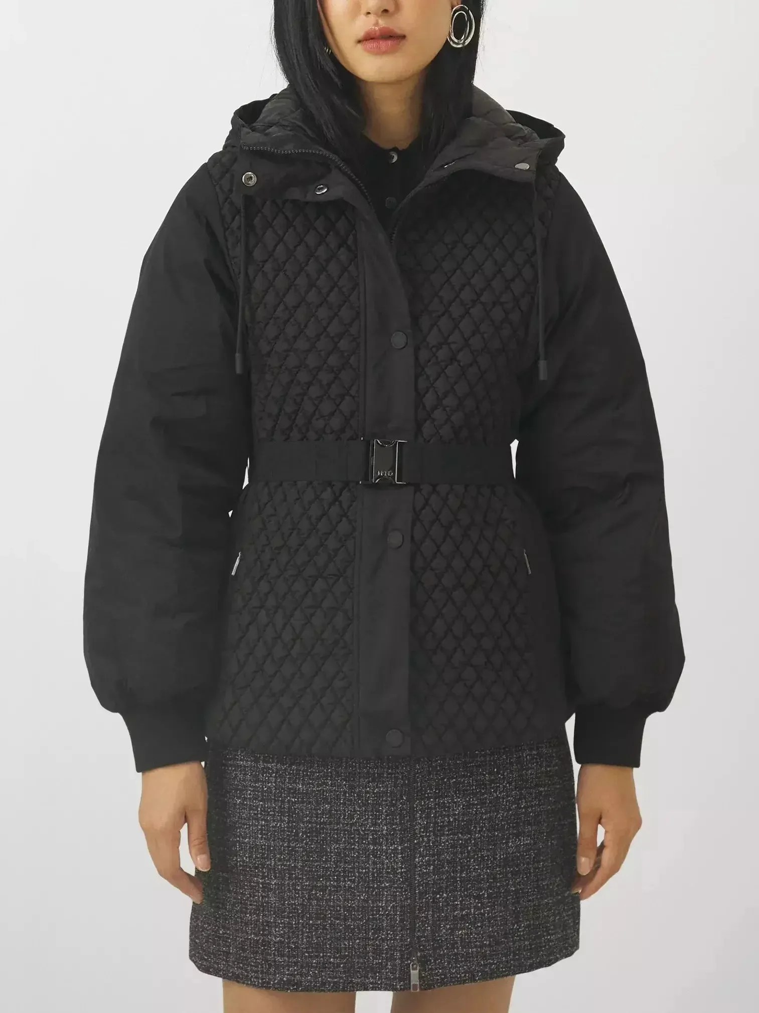 Belted Diamond-Quilted Hooded Balloon-Sleeve Jacket