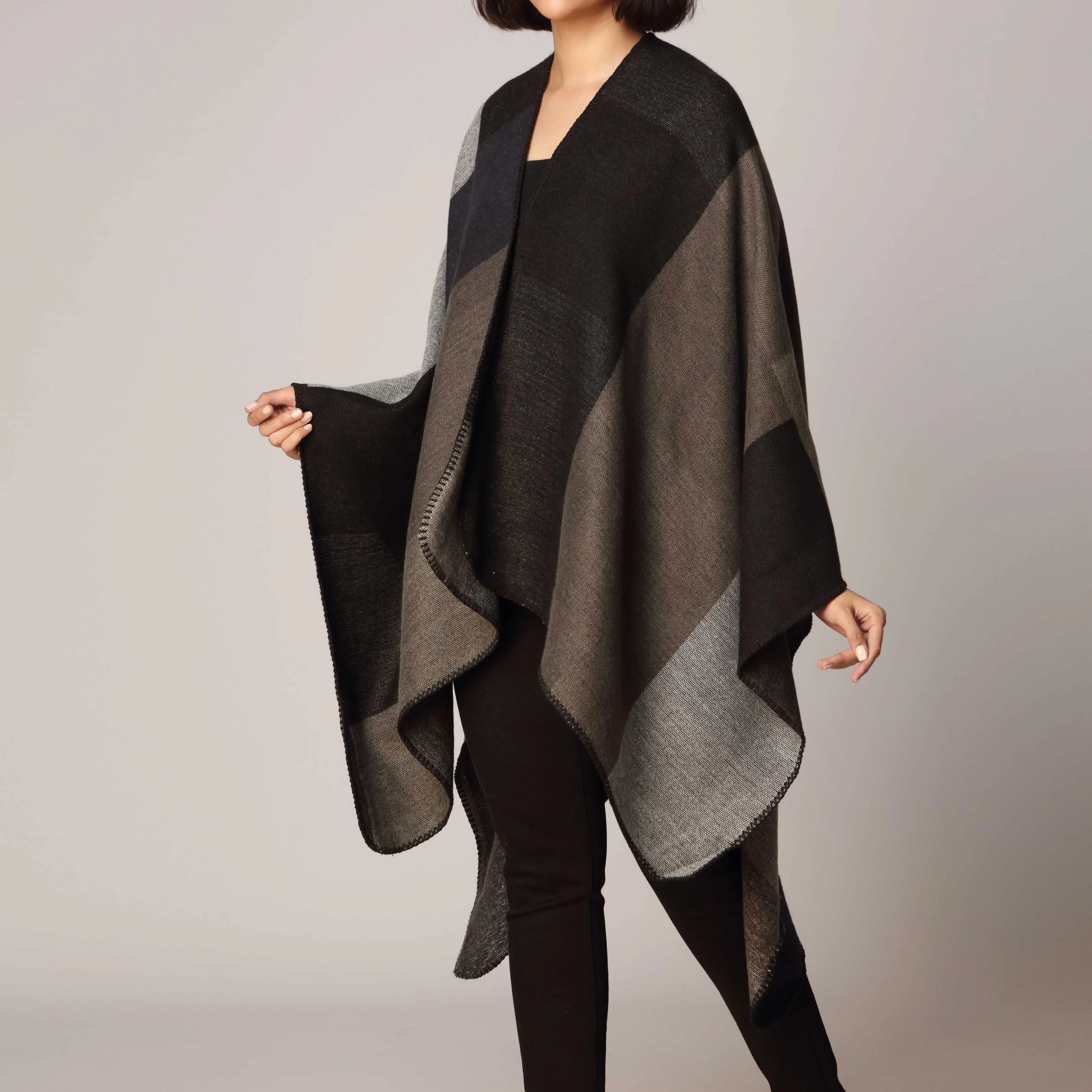 Black Cape Shawl PW2815