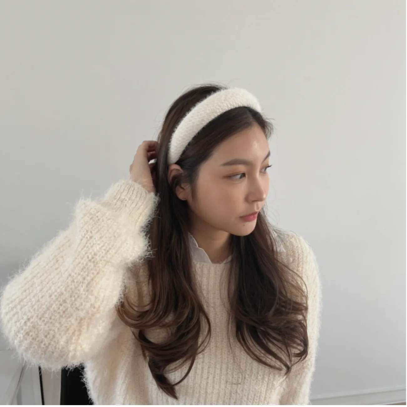 EMMA Padded fuzzy headband