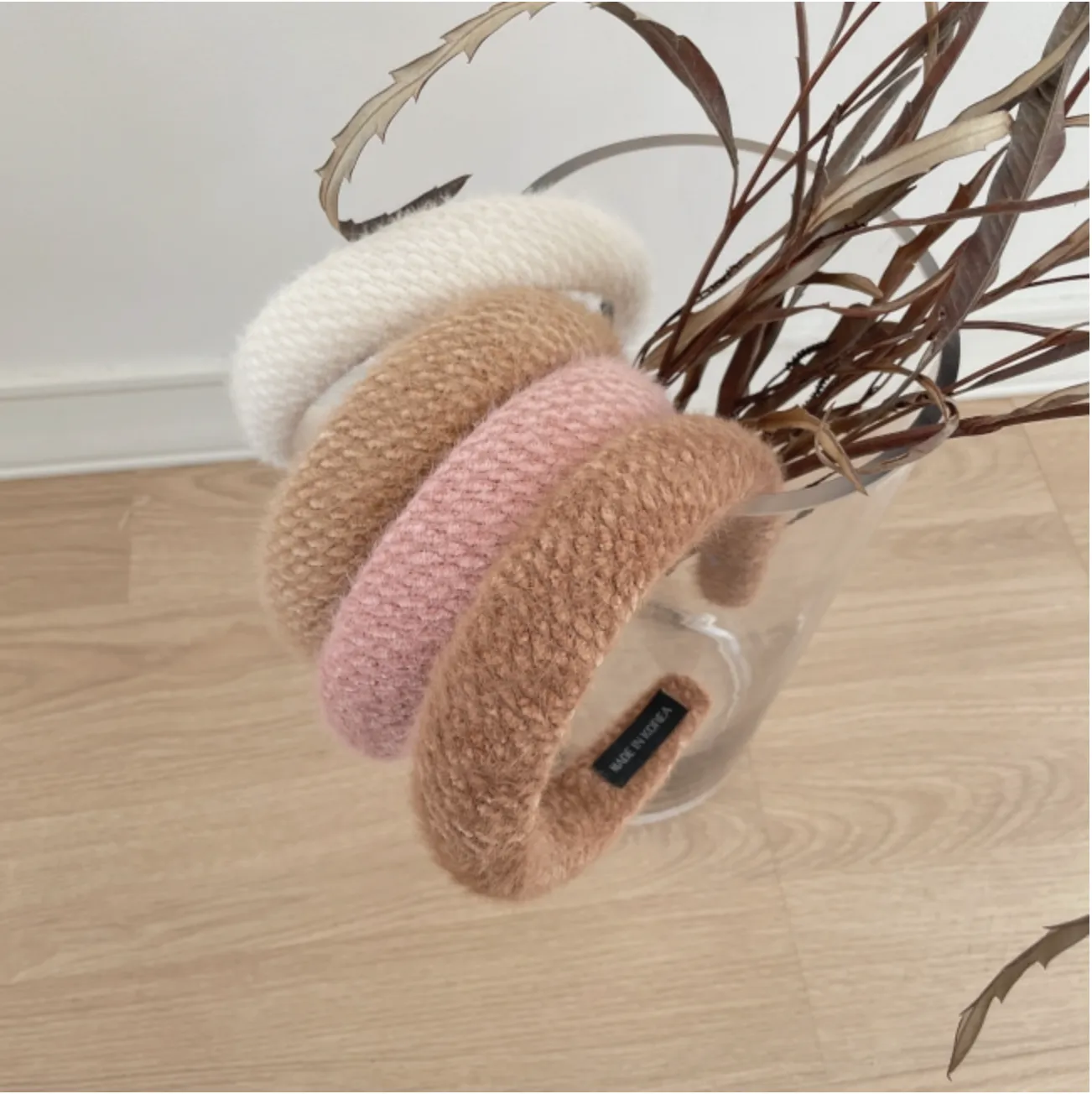 EMMA Padded fuzzy headband