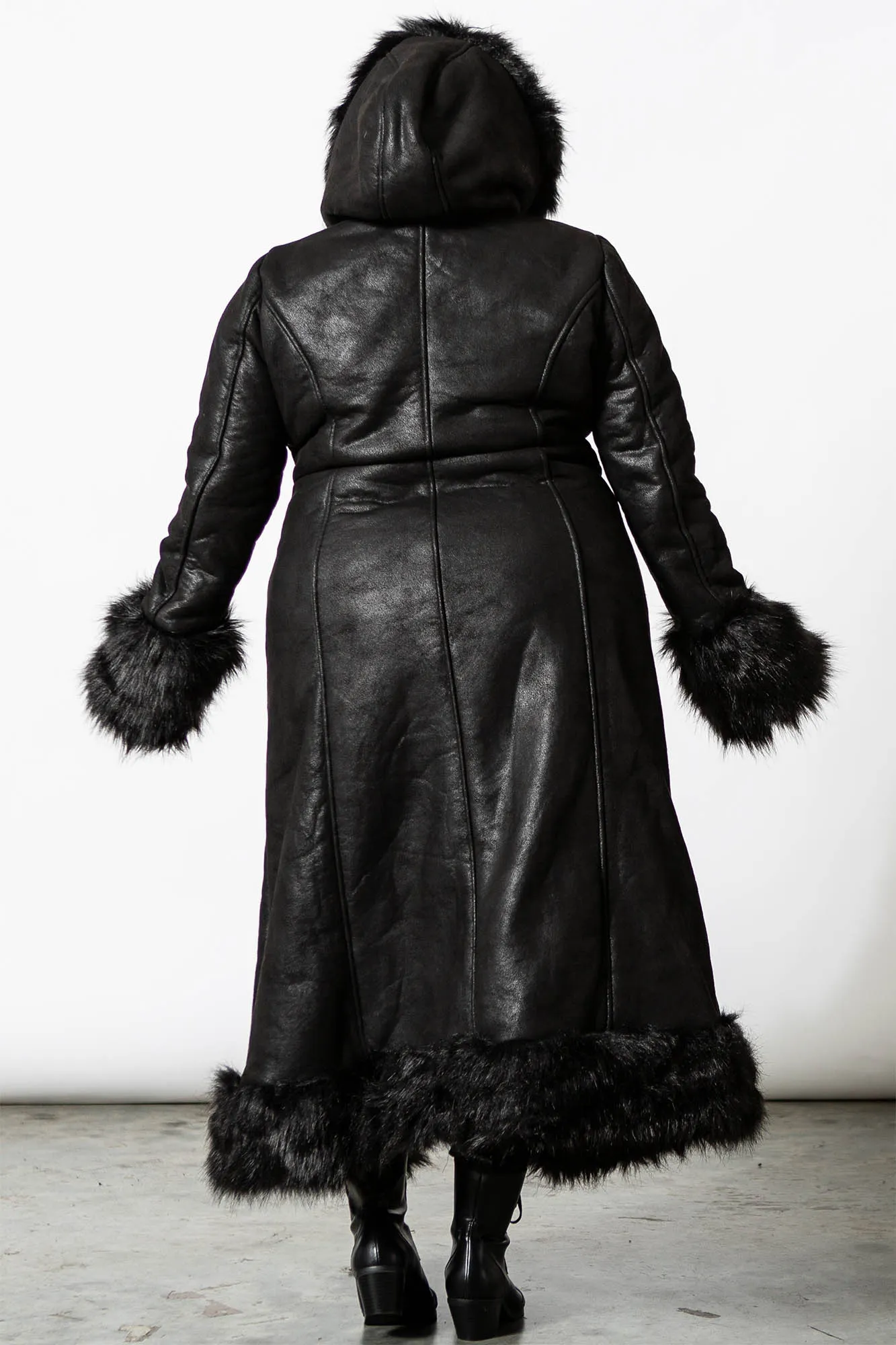 Empress Faux-Fur Coat [PLUS]