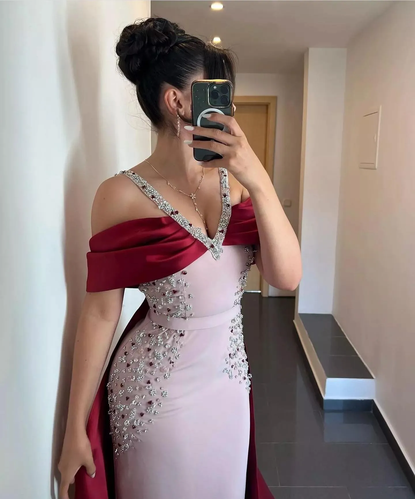 Luxury Pink Mermaid Evening Dress with Burgundy Cape SS446
