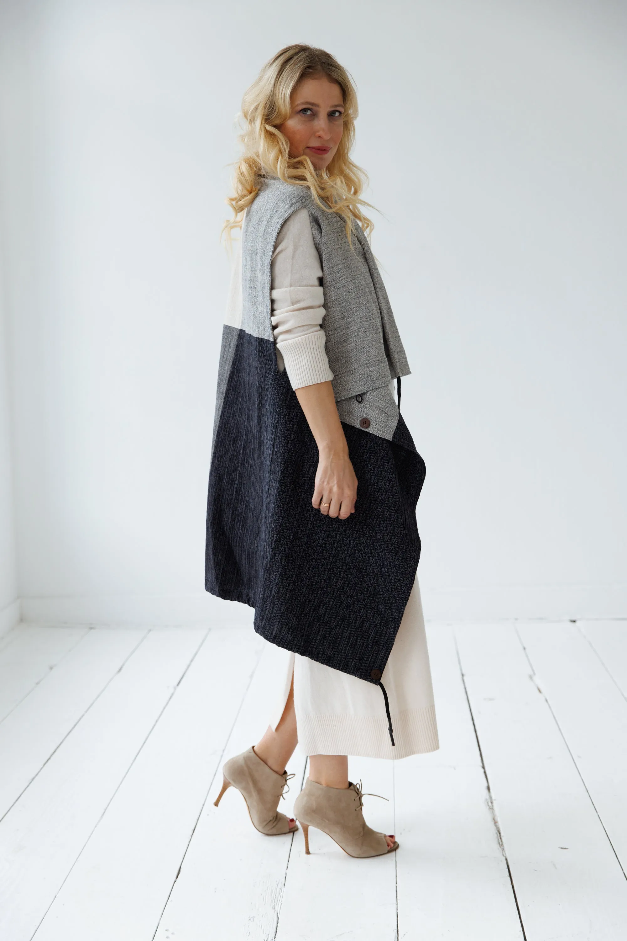NEW! COTTON Cape Equal Graphic