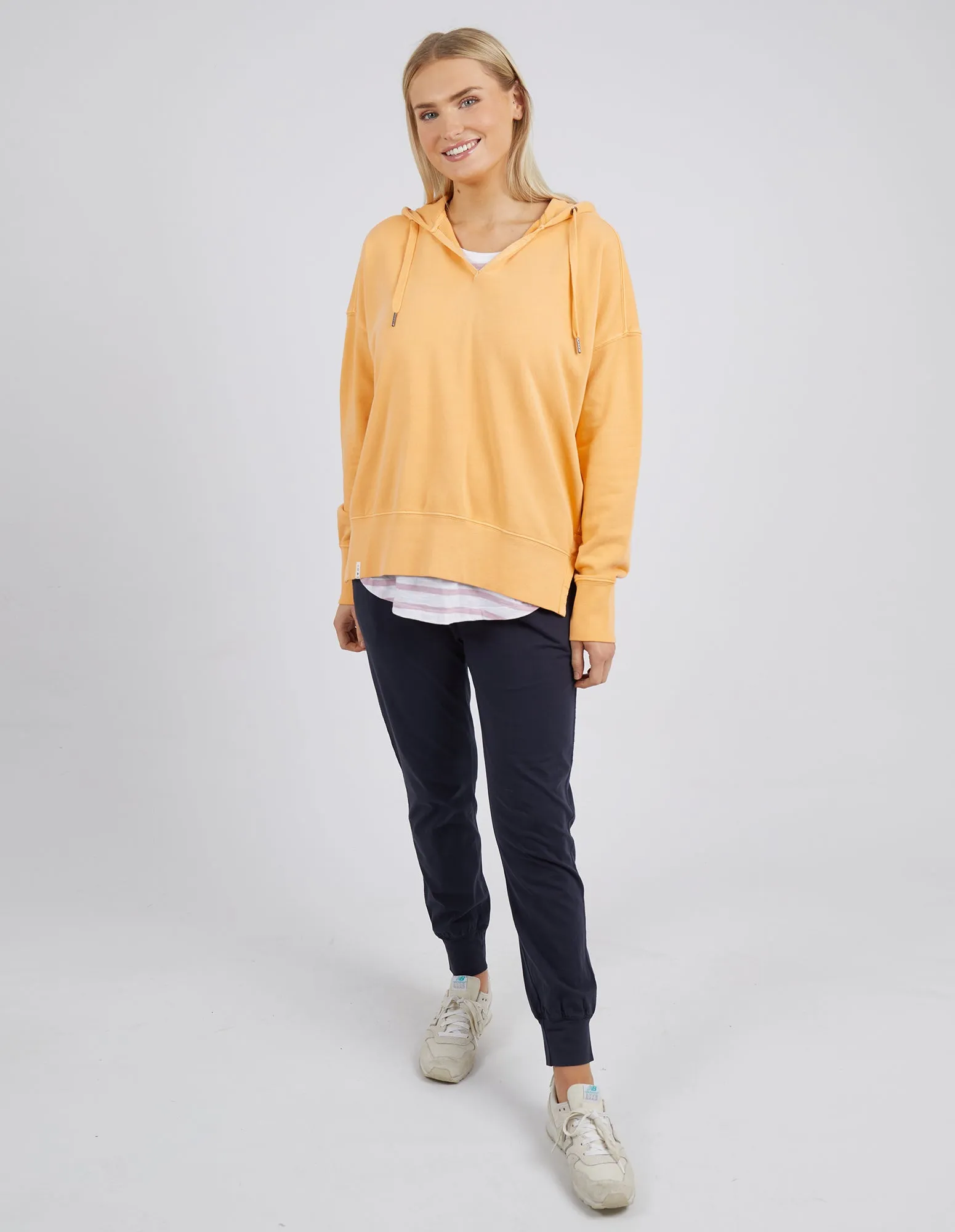 Paris Hoodie Apricot