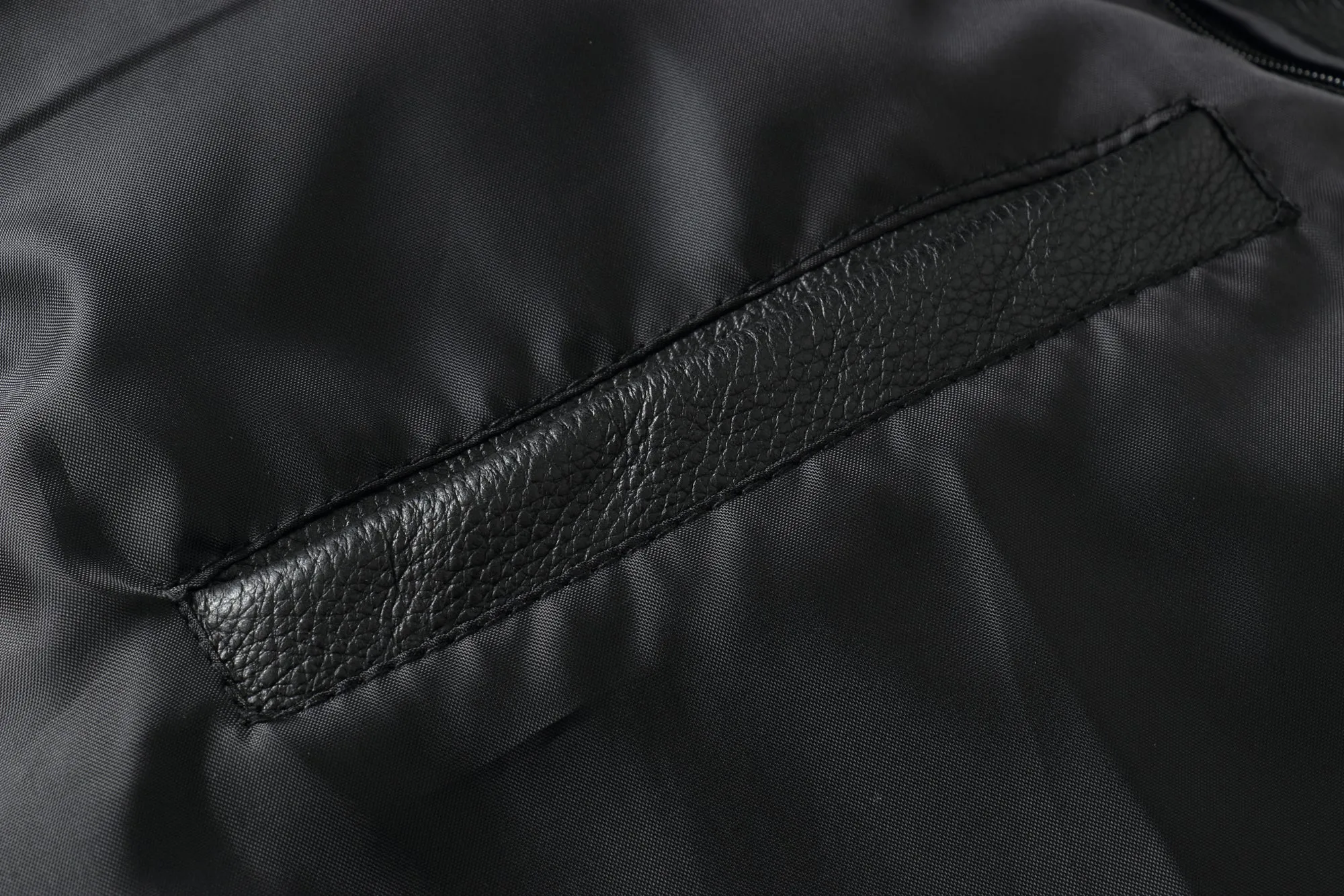 REED Men's Premium Leather Aviator Bomber Jacket - Imported