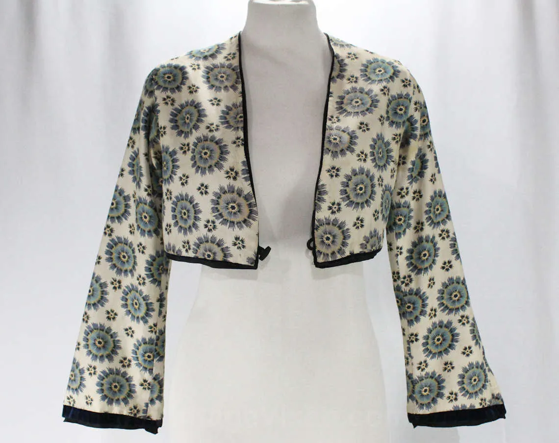 Size 10 Victorian Jacket - Antique 1800s Navy Blue Velveteen Coat - 1860s 1870s Civil War Era Bell Sleeves - Mother-of-Pearl - Floral Lining