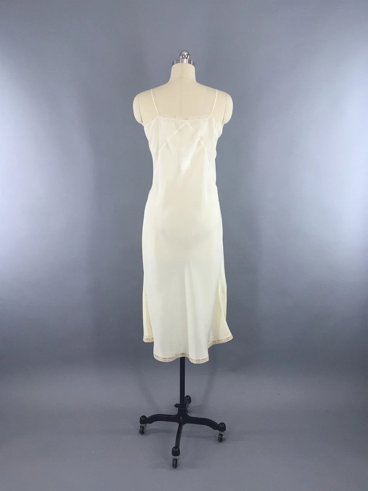 Vintage 1920s Slip / Nightgown